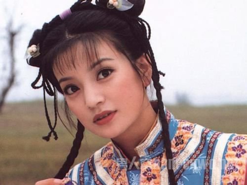 赵薇饰演小燕子 赵薇饰演小燕子