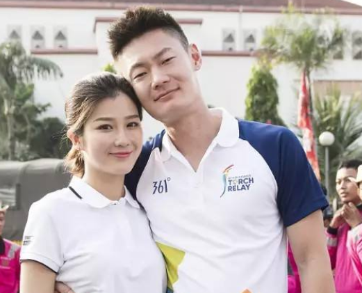 张培萌结婚视频被扒,与妻笑靥如花画面美好,今家暴出轨难回过去